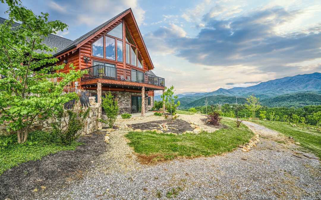 What’s Included in a Log Home Package?